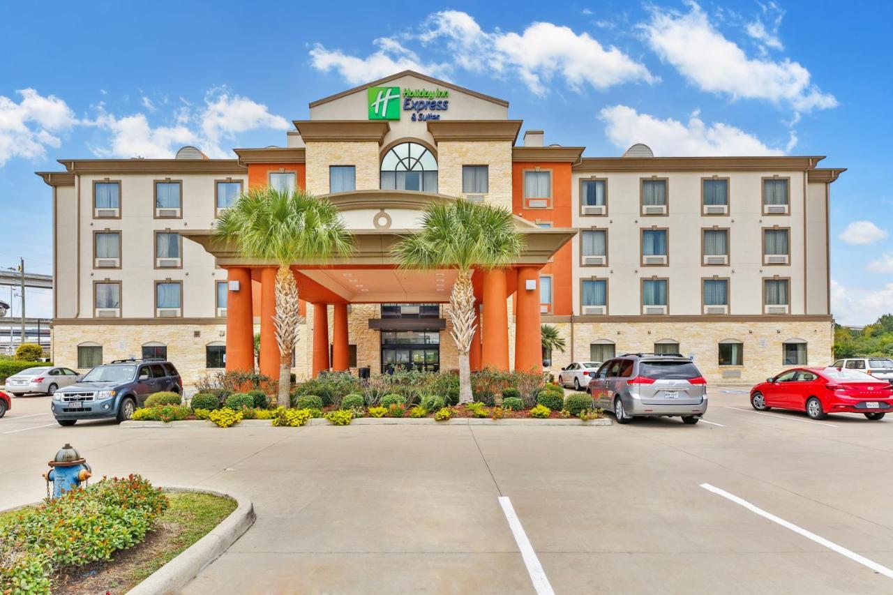 Holiday Inn Express & Suites Houston South - Near Pearland By Ihg Экстерьер фото