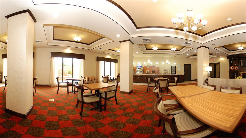 Holiday Inn Express & Suites Houston South - Near Pearland By Ihg Экстерьер фото